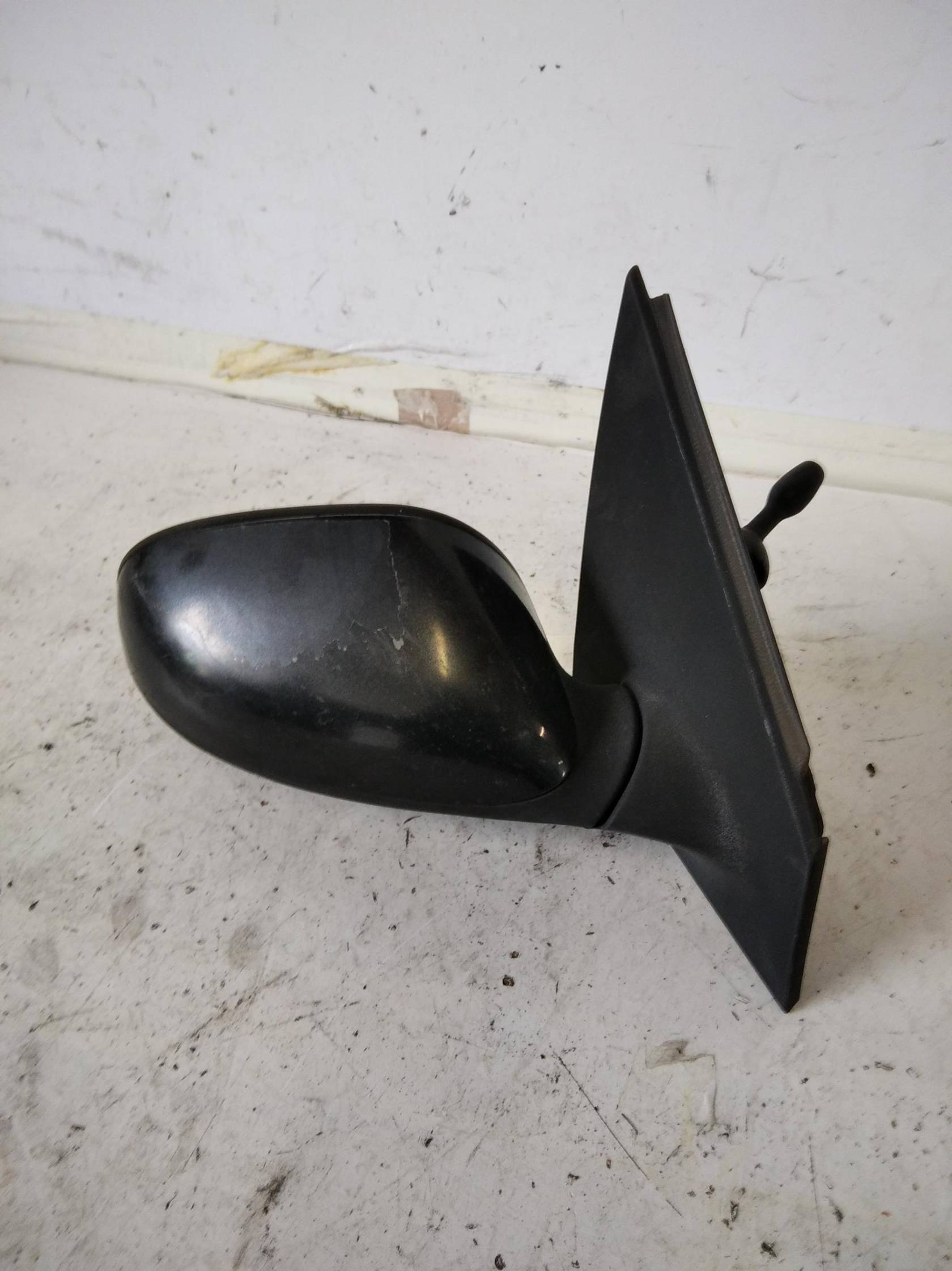 Retrovisore est. dx.